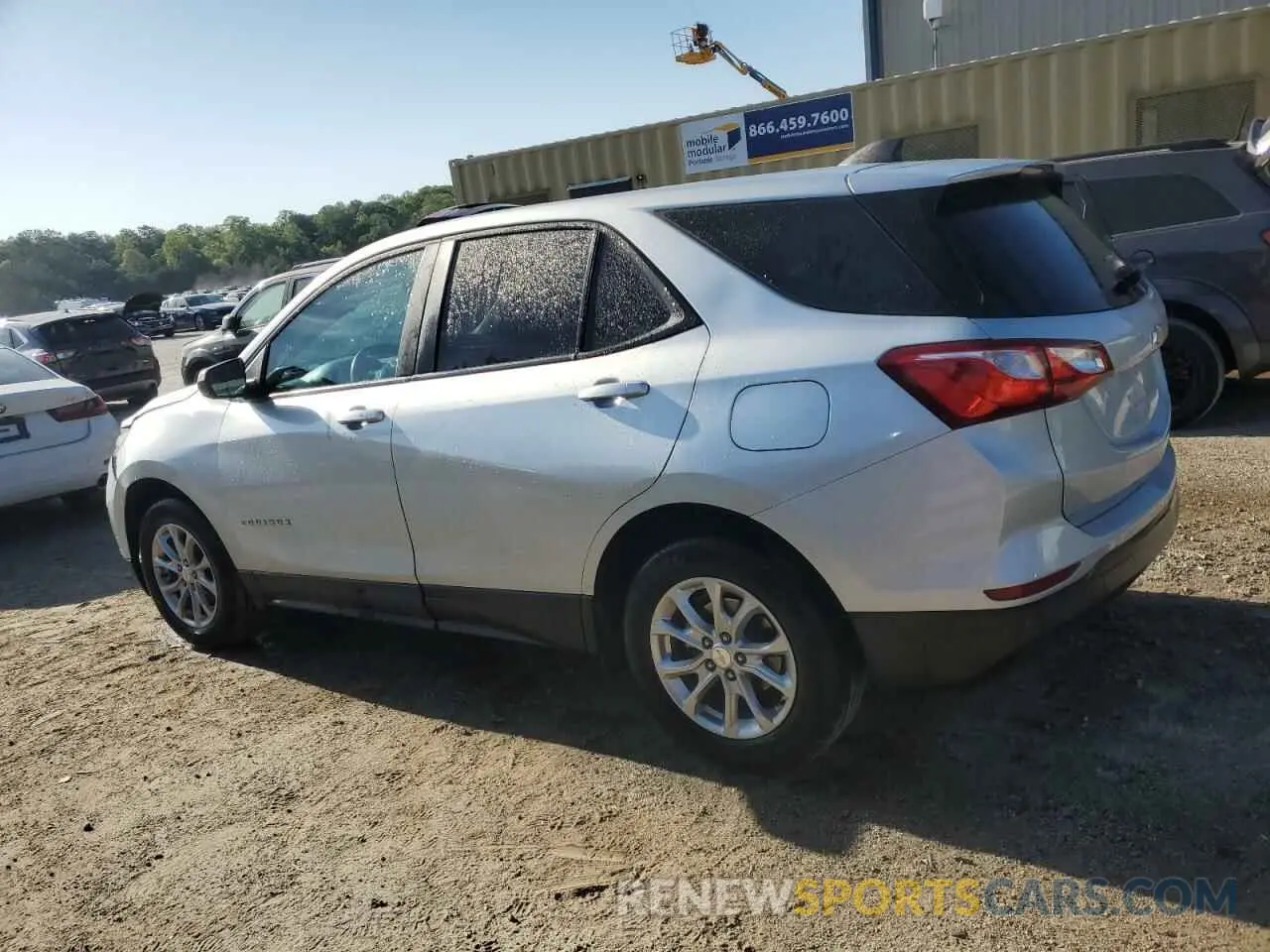 2 Фотография поврежденного автомобиля 3GNAXHEV3MS182205 CHEVROLET EQUINOX 2021