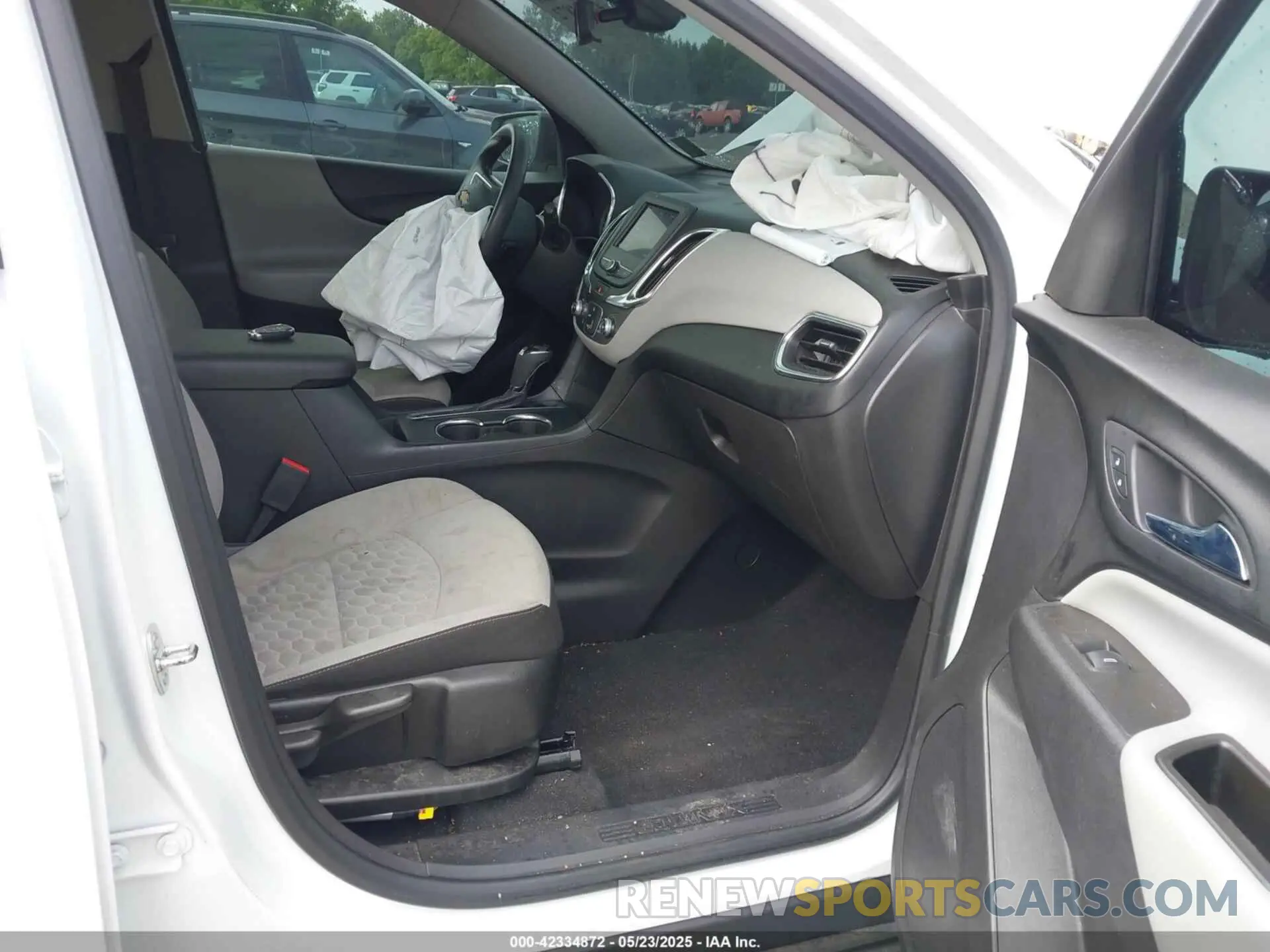 5 Фотография поврежденного автомобиля 3GNAXHEV5MS100457 CHEVROLET EQUINOX 2021