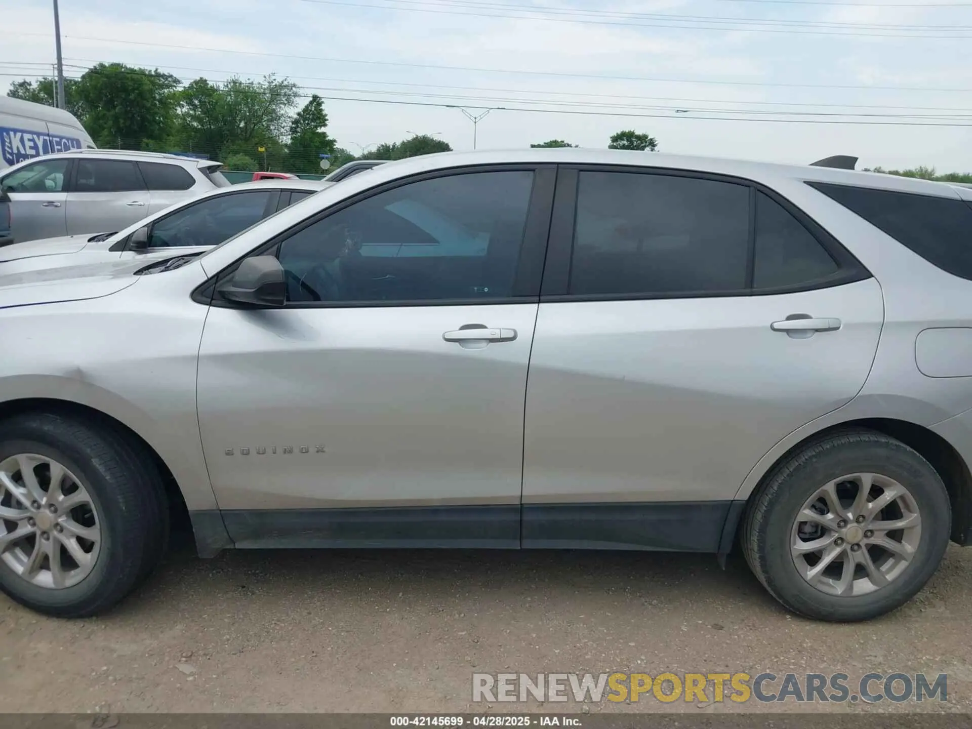 14 Фотография поврежденного автомобиля 3GNAXHEV6MS163292 CHEVROLET EQUINOX 2021