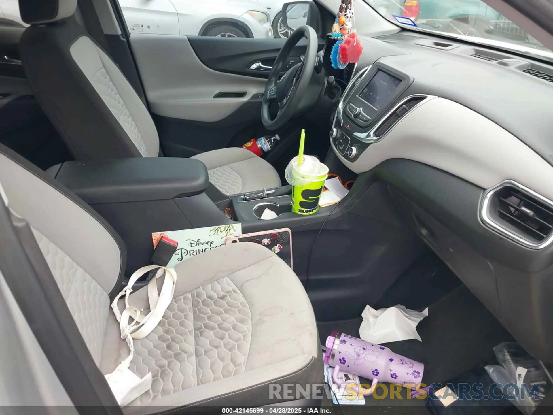 5 Фотография поврежденного автомобиля 3GNAXHEV6MS163292 CHEVROLET EQUINOX 2021