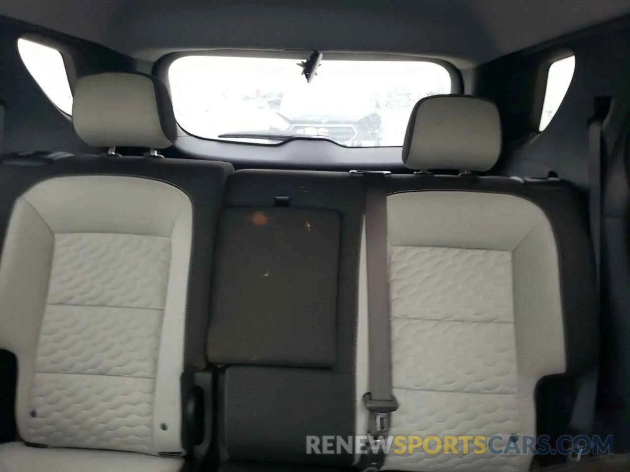 10 Фотография поврежденного автомобиля 3GNAXHEV8MS123392 CHEVROLET EQUINOX 2021