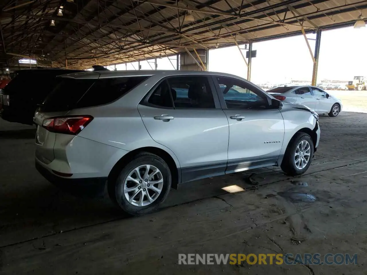 3 Фотография поврежденного автомобиля 3GNAXHEV8MS166324 CHEVROLET EQUINOX 2021