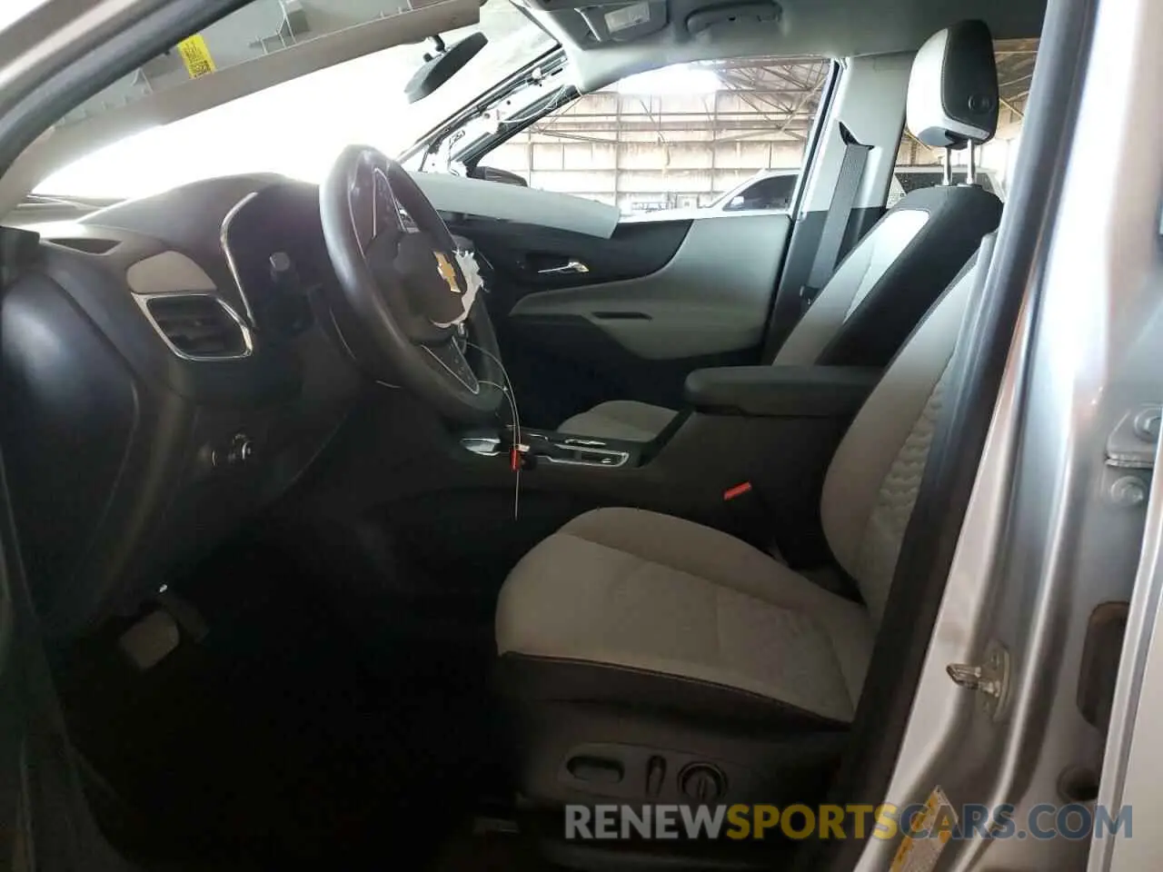 7 Фотография поврежденного автомобиля 3GNAXHEV8MS166324 CHEVROLET EQUINOX 2021