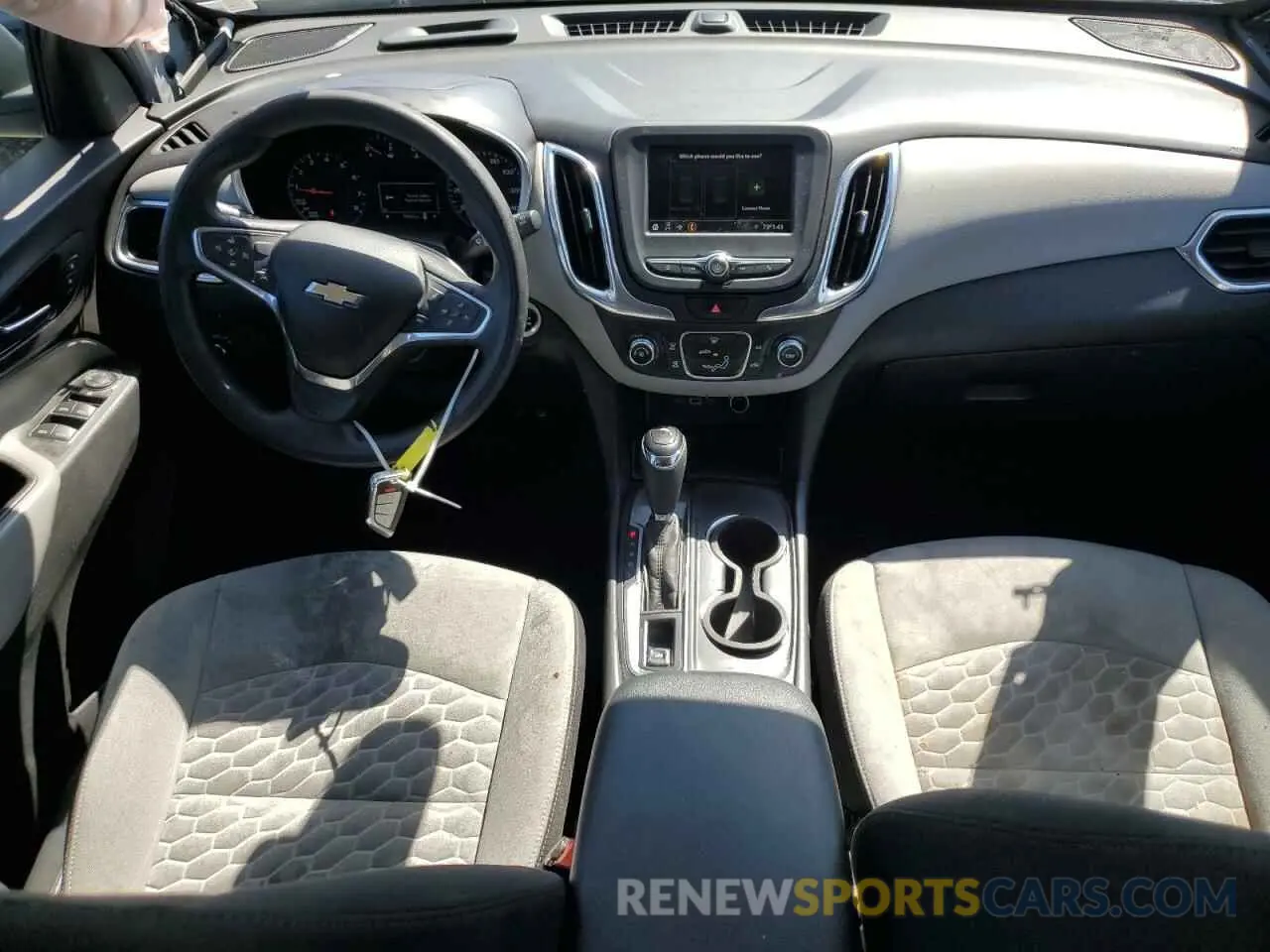 8 Фотография поврежденного автомобиля 3GNAXHEV9MS121411 CHEVROLET EQUINOX 2021