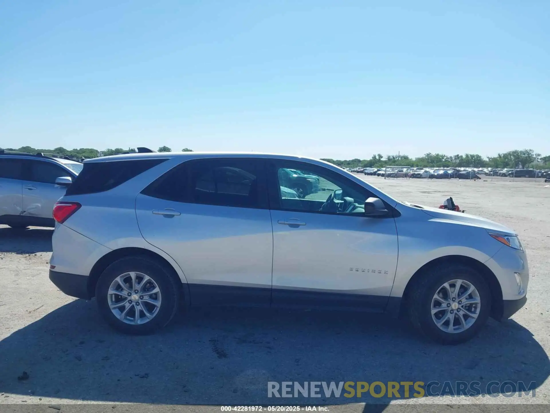 13 Photograph of a damaged car 3GNAXHEV9MS143988 CHEVROLET EQUINOX 2021