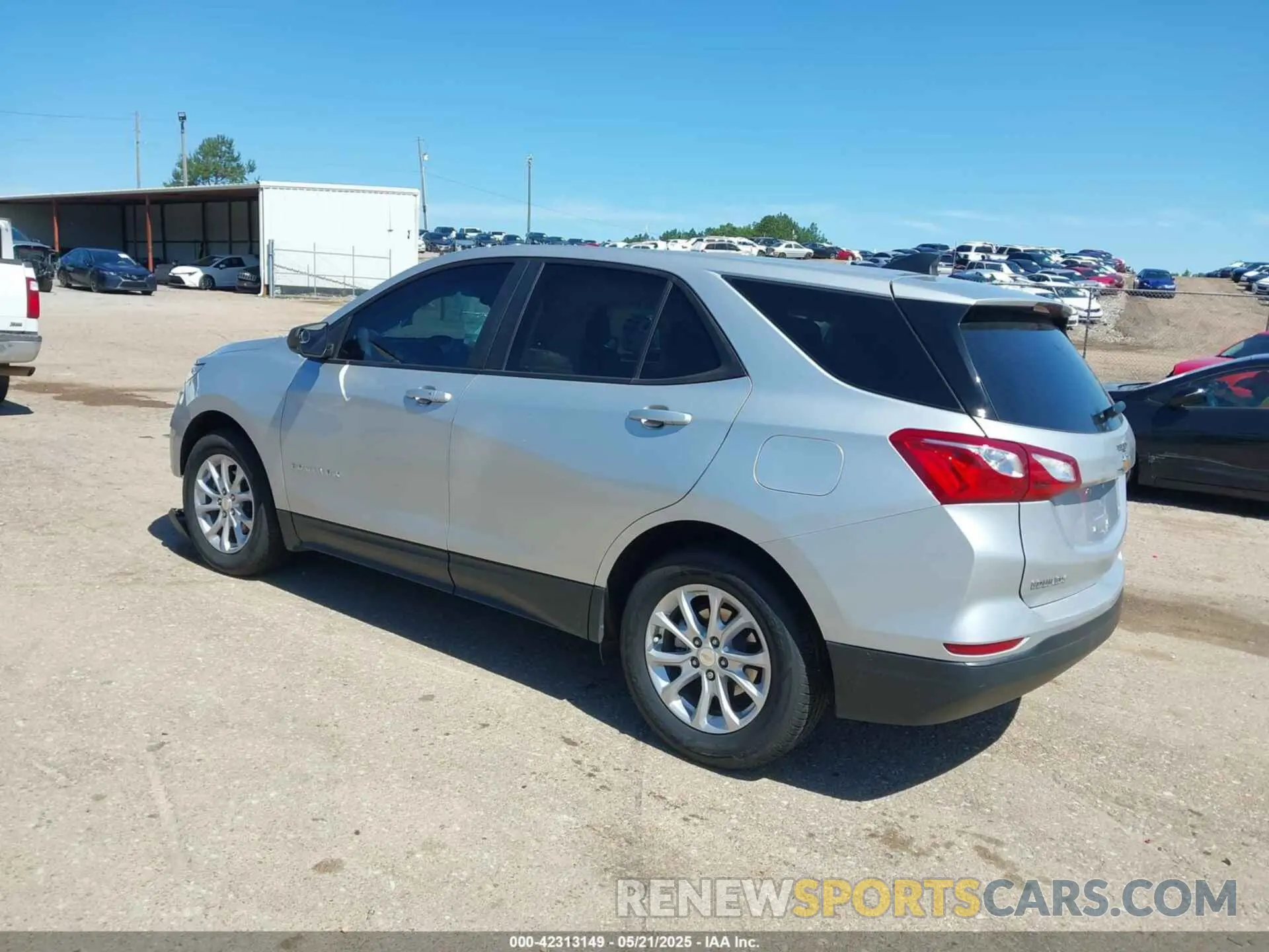 3 Фотография поврежденного автомобиля 3GNAXHEV9MS158412 CHEVROLET EQUINOX 2021
