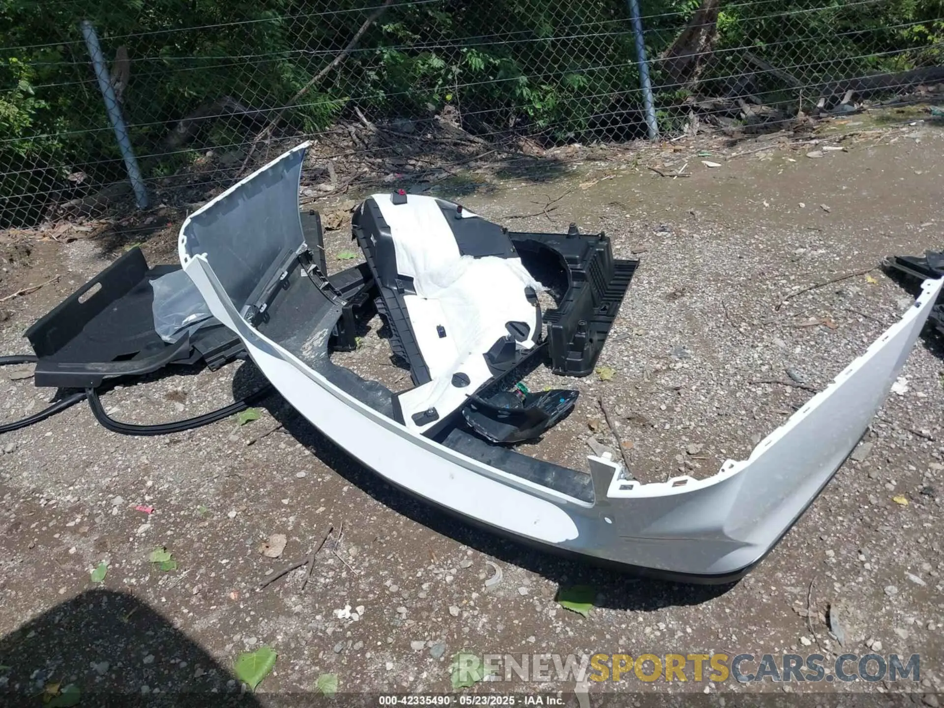 12 Photograph of a damaged car 3GNAXHEV9MS160516 CHEVROLET EQUINOX 2021