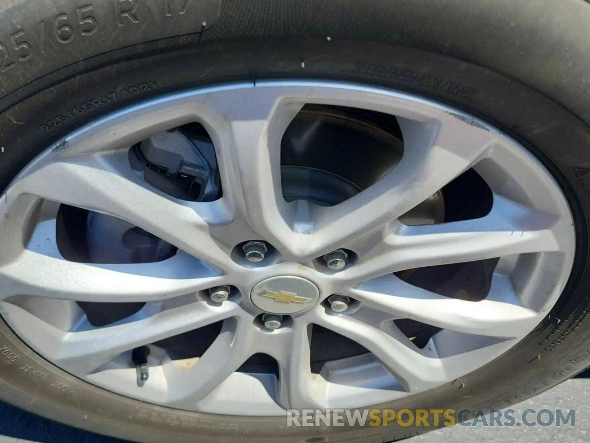 25 Photograph of a damaged car 3GNAXJEV0MS121479 CHEVROLET EQUINOX 2021