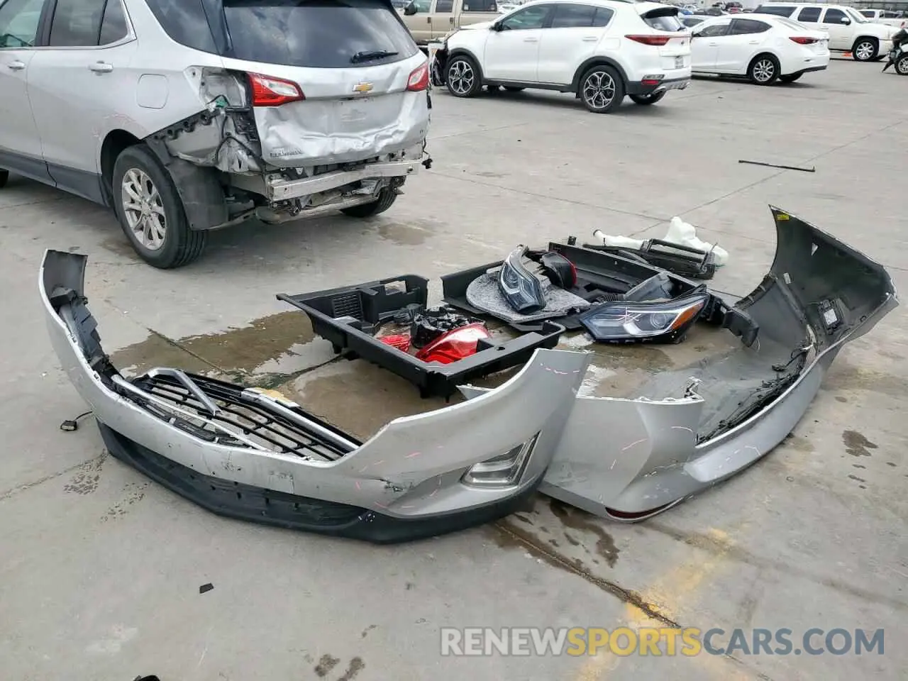 13 Photograph of a damaged car 3GNAXJEV0MS146723 CHEVROLET EQUINOX 2021