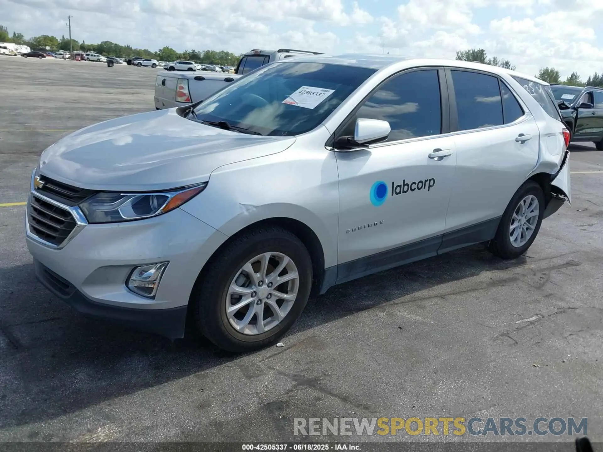 2 Photograph of a damaged car 3GNAXJEV4MS161015 CHEVROLET EQUINOX 2021