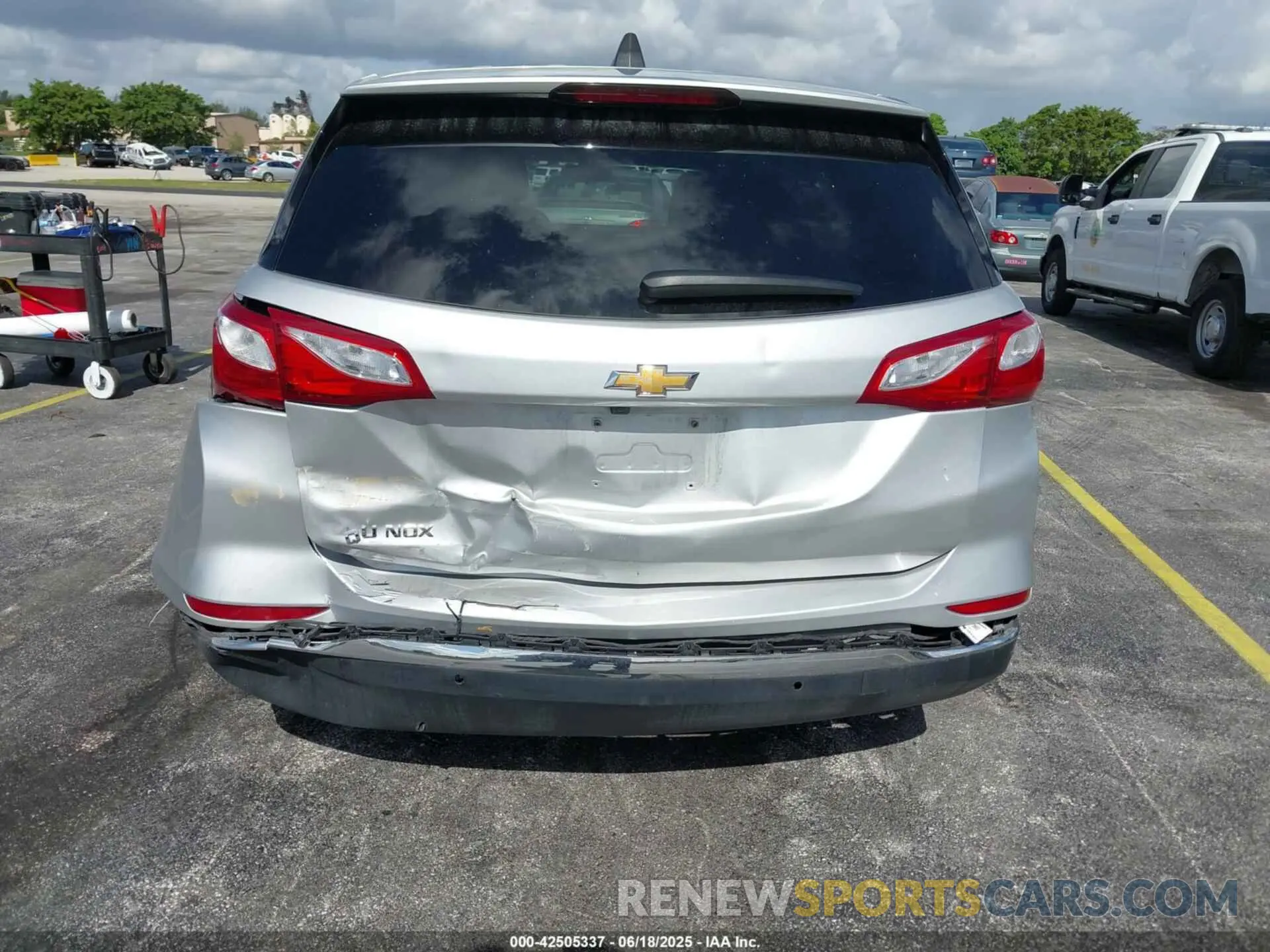 6 Photograph of a damaged car 3GNAXJEV4MS161015 CHEVROLET EQUINOX 2021