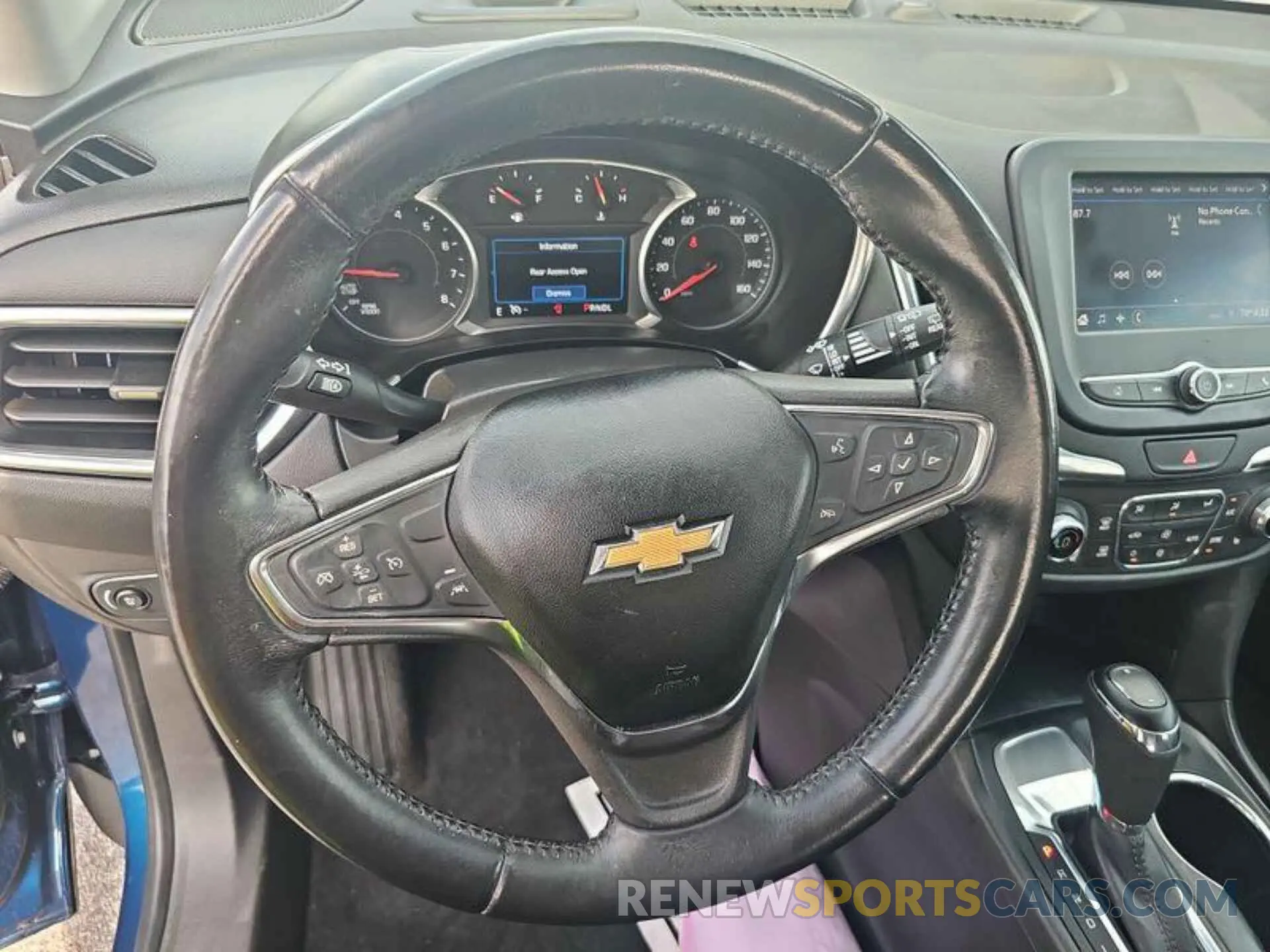 24 Photograph of a damaged car 3GNAXJEV5ML387882 CHEVROLET EQUINOX 2021