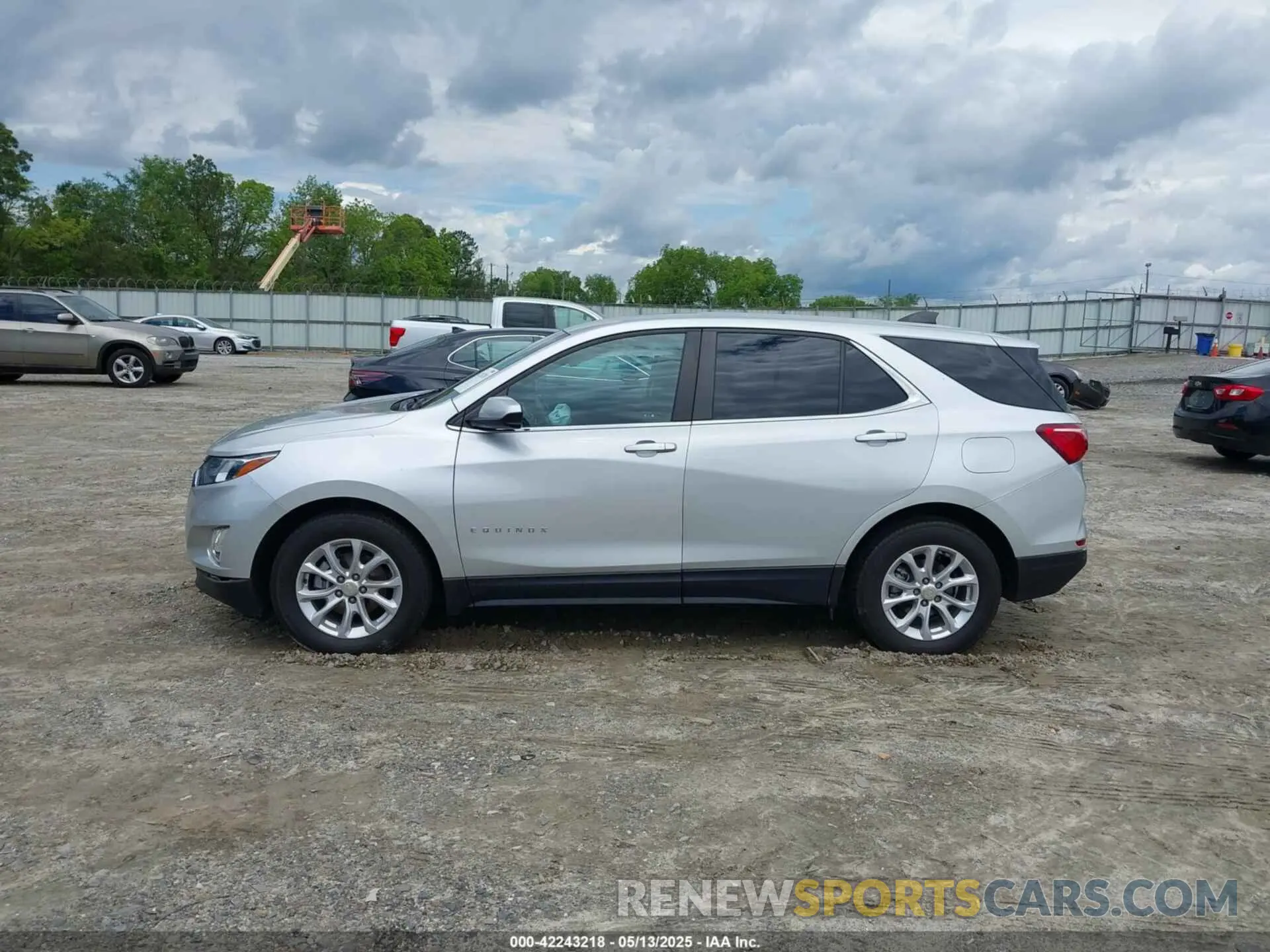14 Photograph of a damaged car 3GNAXJEV9MS161446 CHEVROLET EQUINOX 2021
