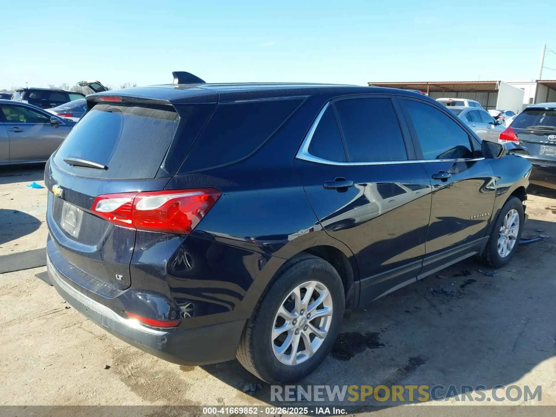 4 Photograph of a damaged car 3GNAXKEV1MS129189 CHEVROLET EQUINOX 2021