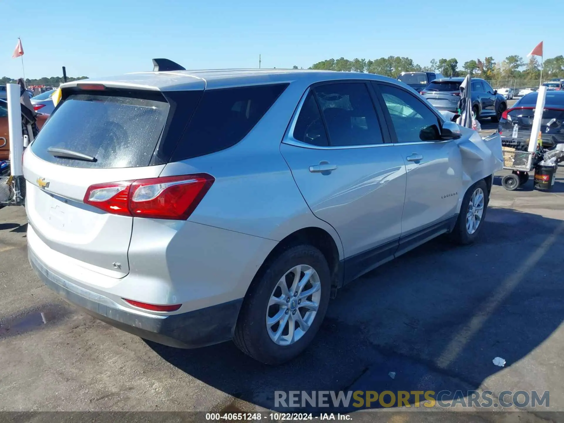4 Фотография поврежденного автомобиля 3GNAXKEV1MS131525 CHEVROLET EQUINOX 2021