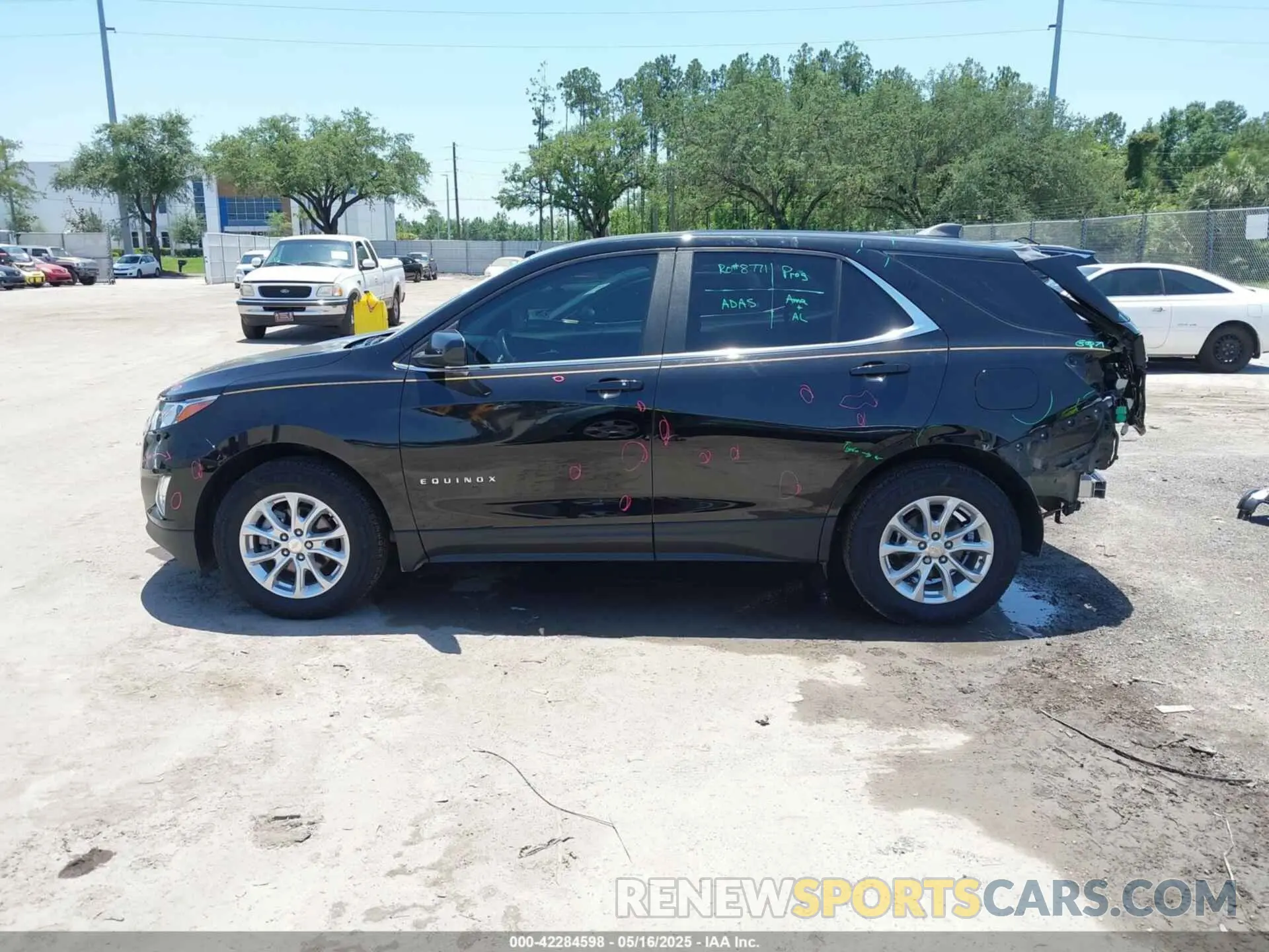 15 Photograph of a damaged car 3GNAXKEV2ML398294 CHEVROLET EQUINOX 2021