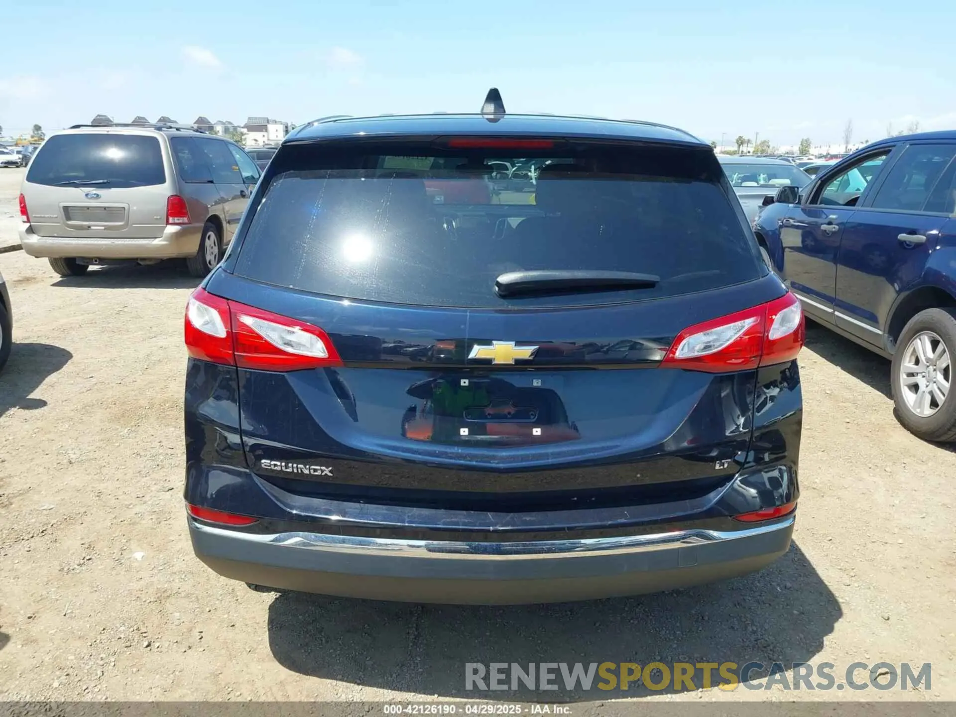 17 Photograph of a damaged car 3GNAXKEV2MS141755 CHEVROLET EQUINOX 2021