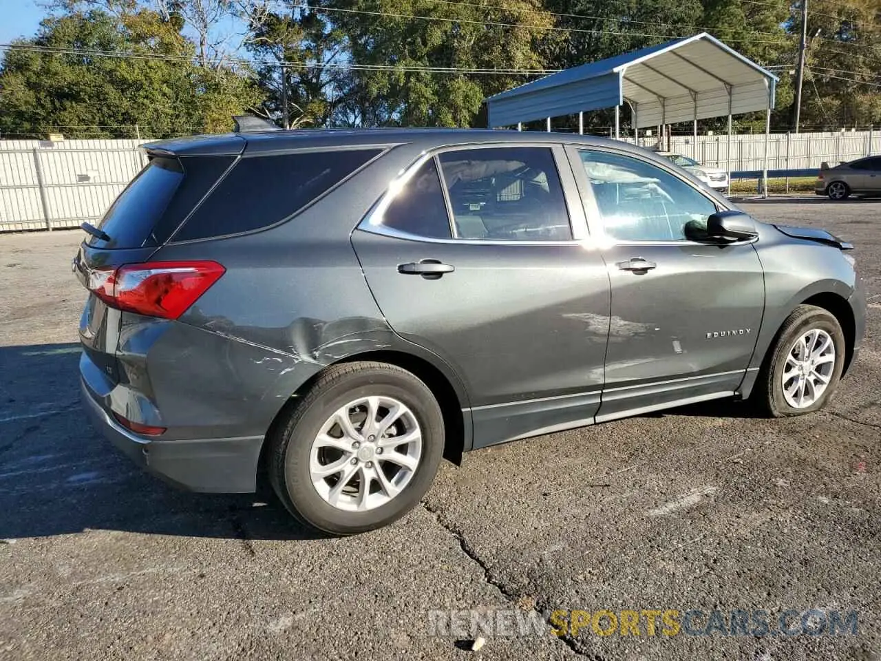 3 Photograph of a damaged car 3GNAXKEV4ML336461 CHEVROLET EQUINOX 2021