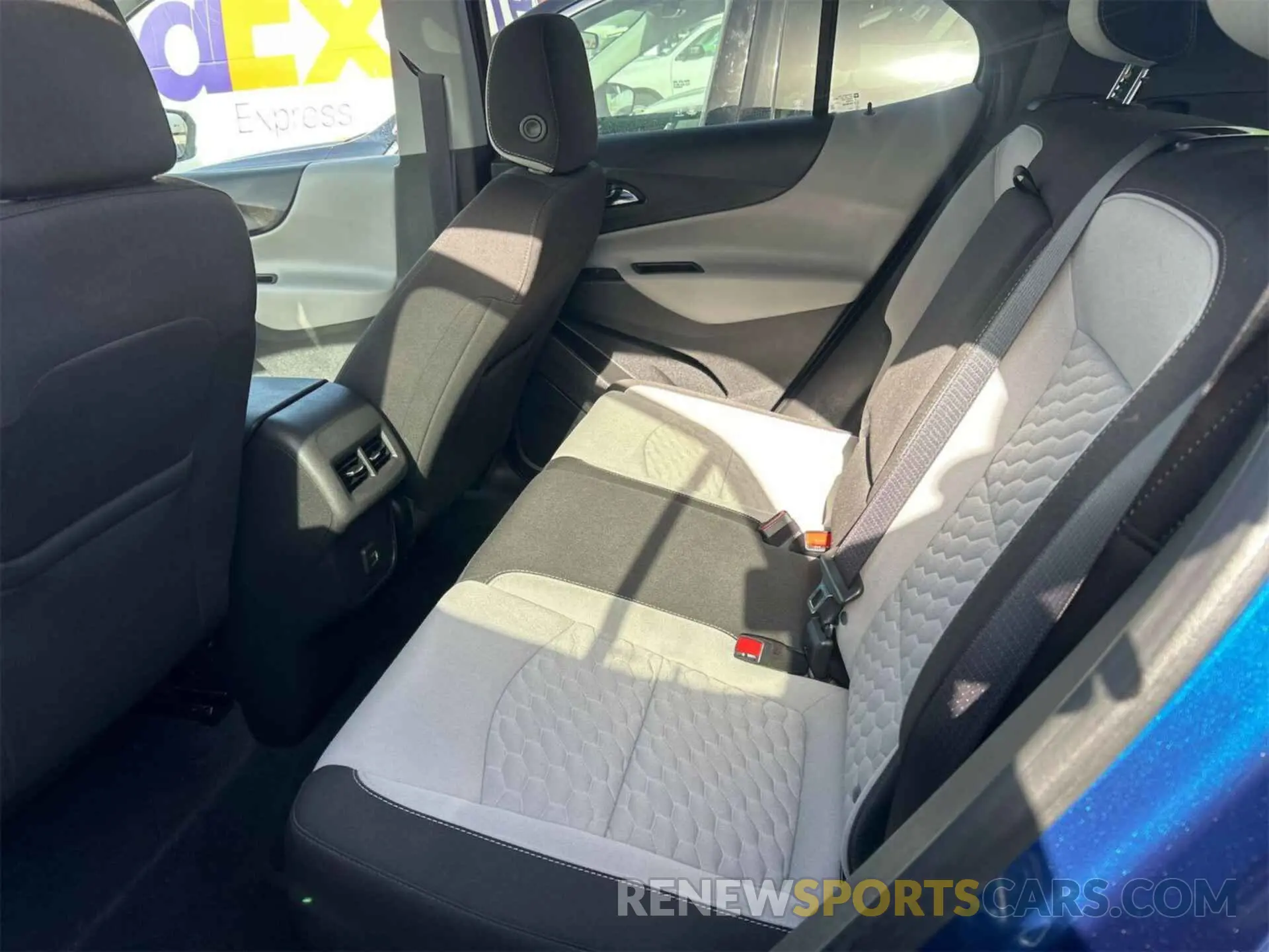 7 Фотография поврежденного автомобиля 3GNAXKEV4ML389144 CHEVROLET EQUINOX 2021