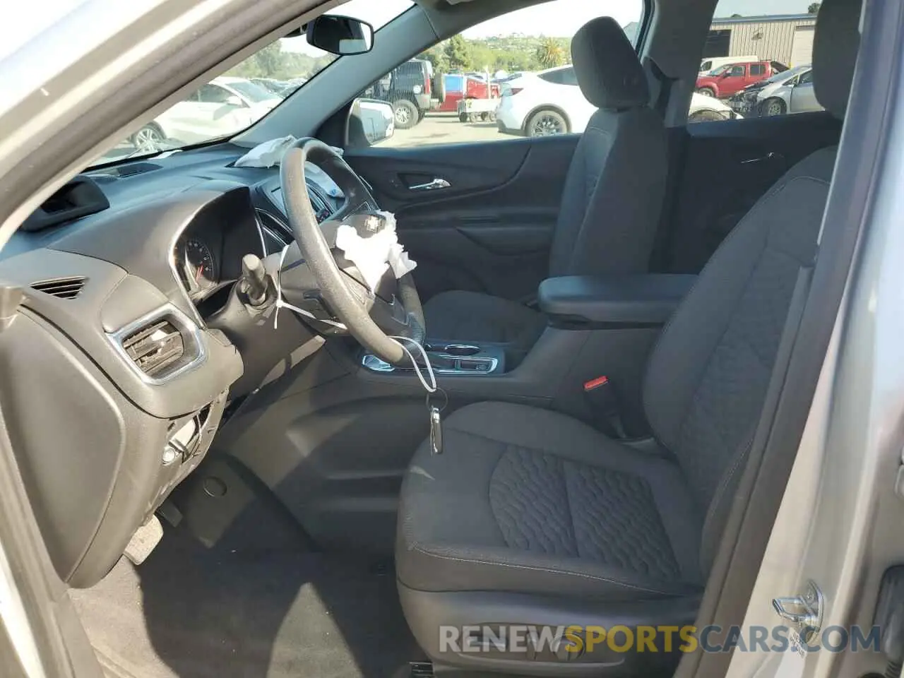 7 Photograph of a damaged car 3GNAXKEV4MS138016 CHEVROLET EQUINOX 2021