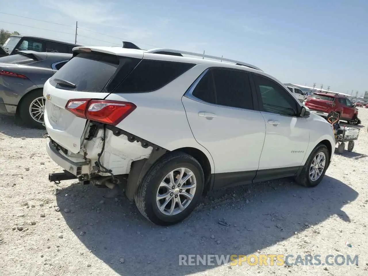 3 Photograph of a damaged car 3GNAXKEV4MS154734 CHEVROLET EQUINOX 2021