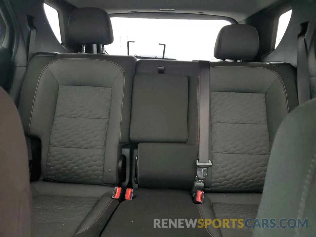 10 Photograph of a damaged car 3GNAXKEV5ML361756 CHEVROLET EQUINOX 2021