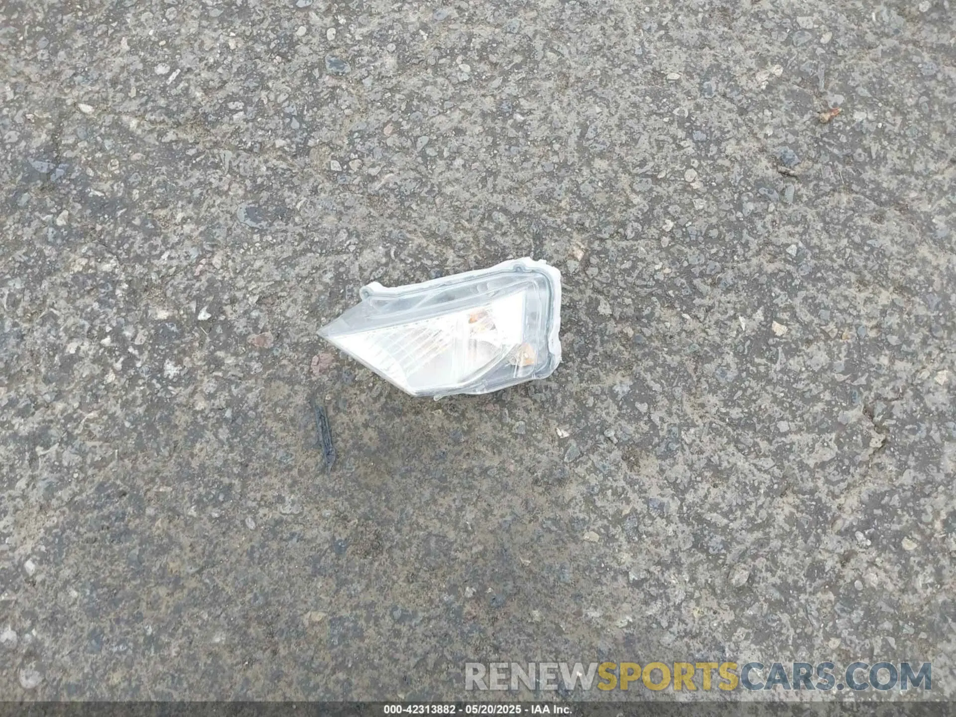 12 Photograph of a damaged car 3GNAXKEV5ML391968 CHEVROLET EQUINOX 2021