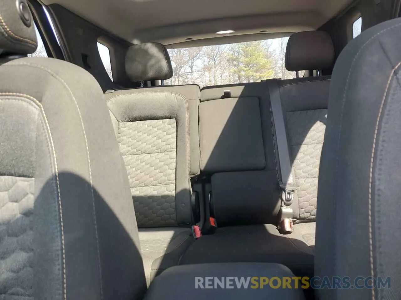 10 Photograph of a damaged car 3GNAXKEV5ML401057 CHEVROLET EQUINOX 2021