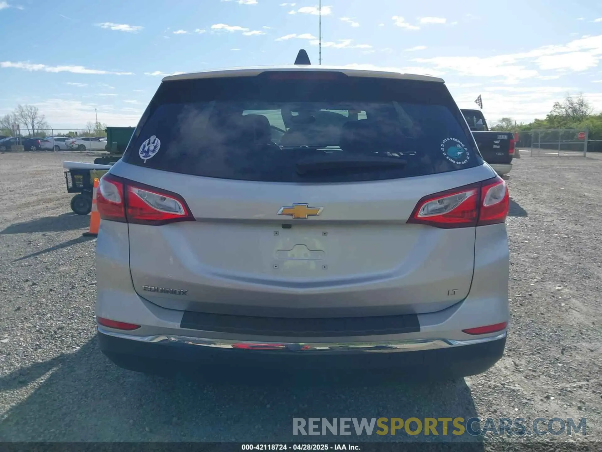 17 Фотография поврежденного автомобиля 3GNAXKEV5MS100116 CHEVROLET EQUINOX 2021