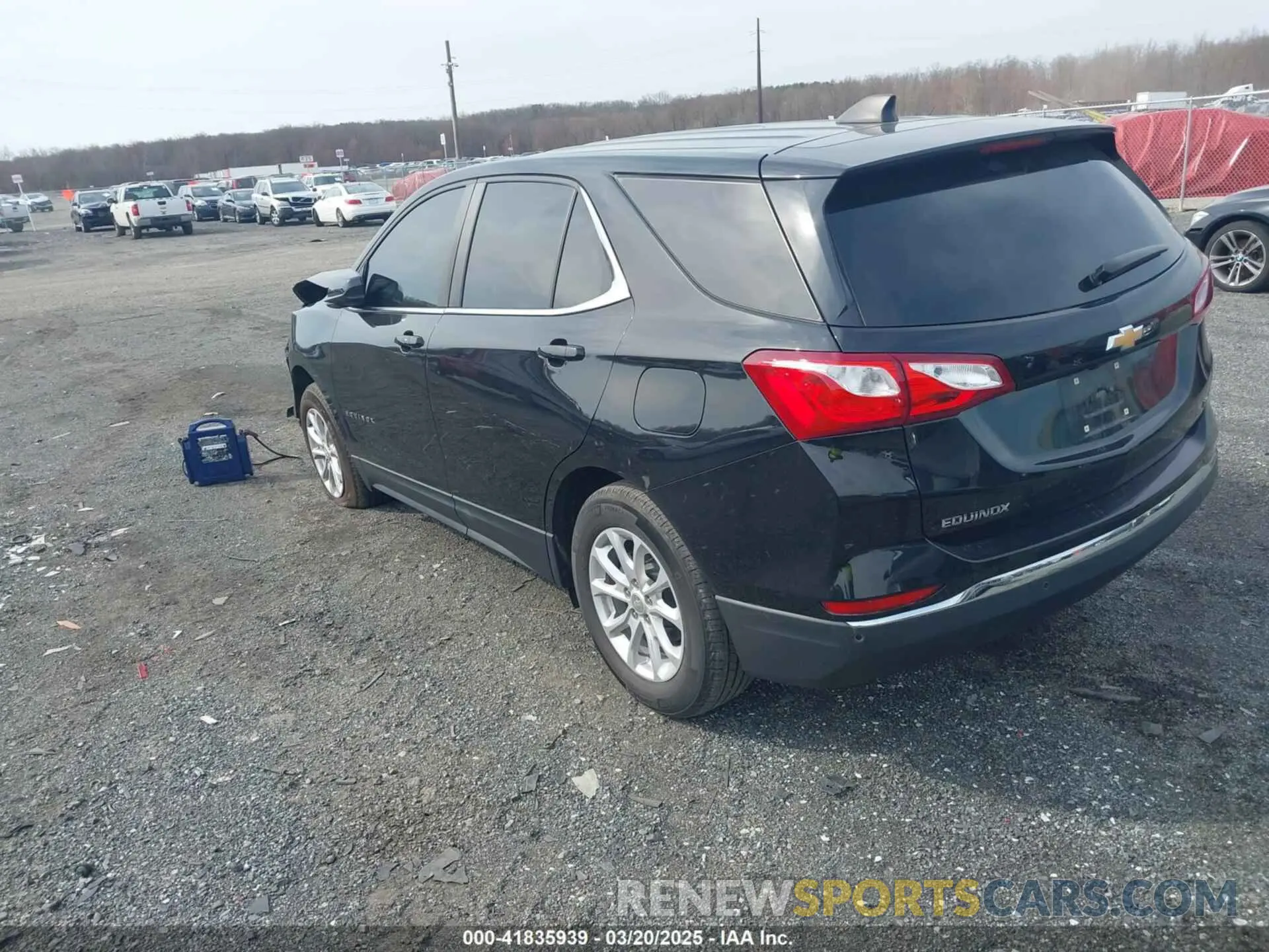 3 Photograph of a damaged car 3GNAXKEV7ML344411 CHEVROLET EQUINOX 2021