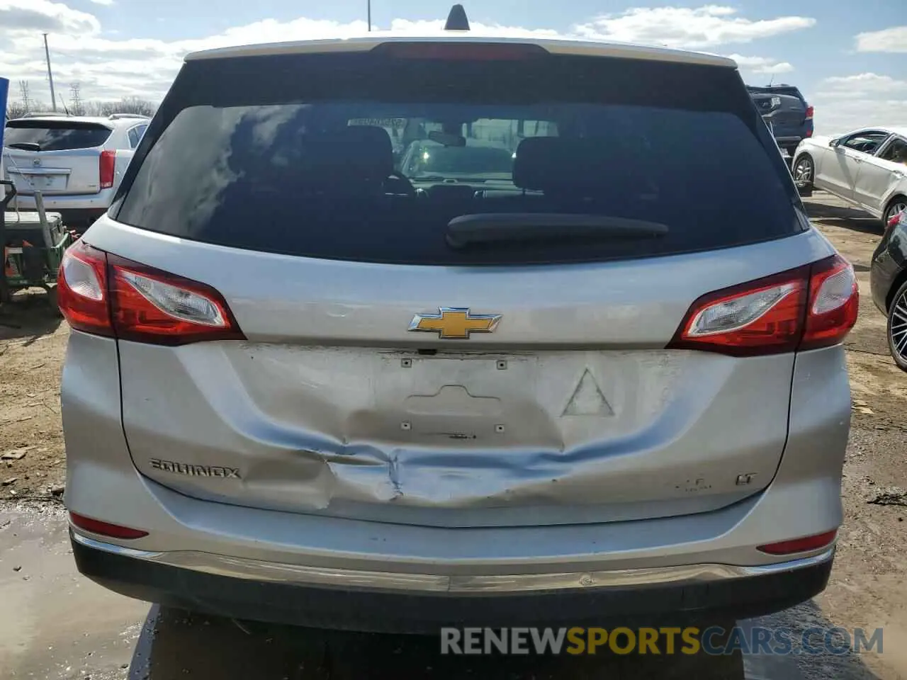 6 Photograph of a damaged car 3GNAXKEV7ML395567 CHEVROLET EQUINOX 2021