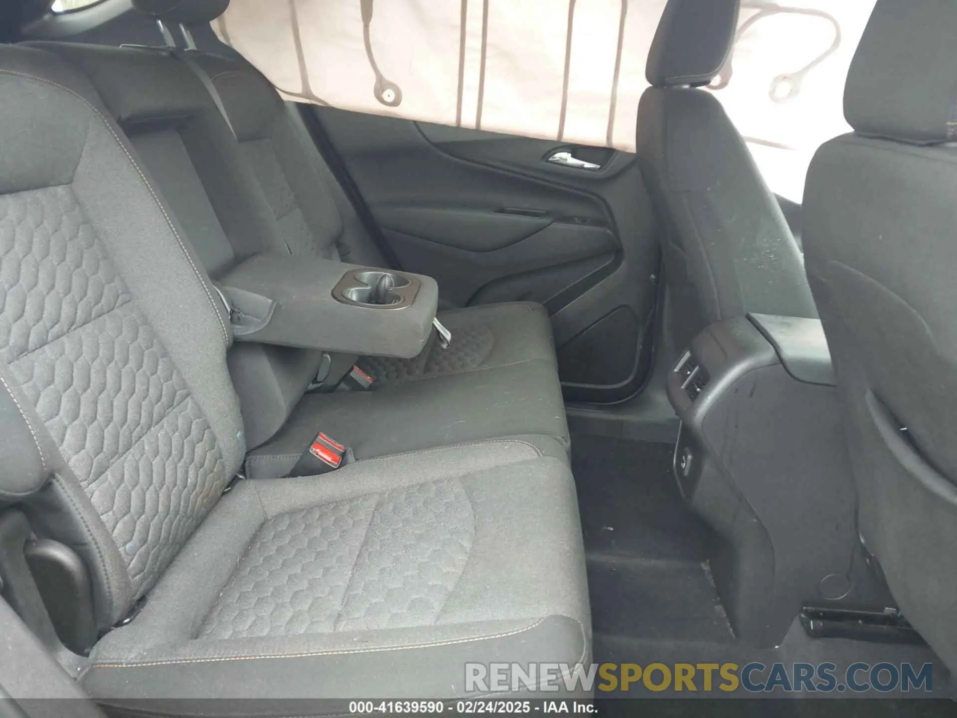 8 Фотография поврежденного автомобиля 3GNAXKEV7MS111344 CHEVROLET EQUINOX 2021