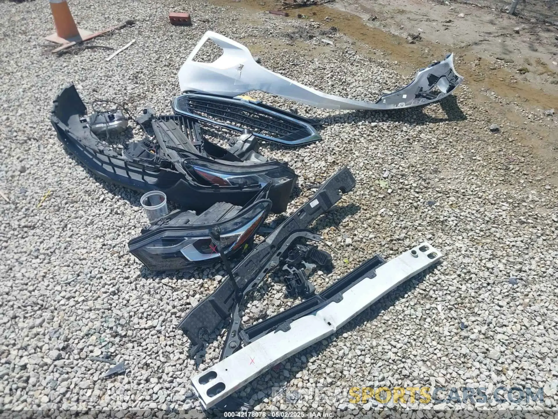 12 Photograph of a damaged car 3GNAXKEV7MS179028 CHEVROLET EQUINOX 2021