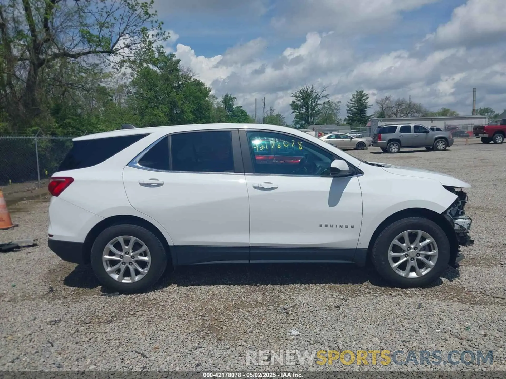 14 Photograph of a damaged car 3GNAXKEV7MS179028 CHEVROLET EQUINOX 2021