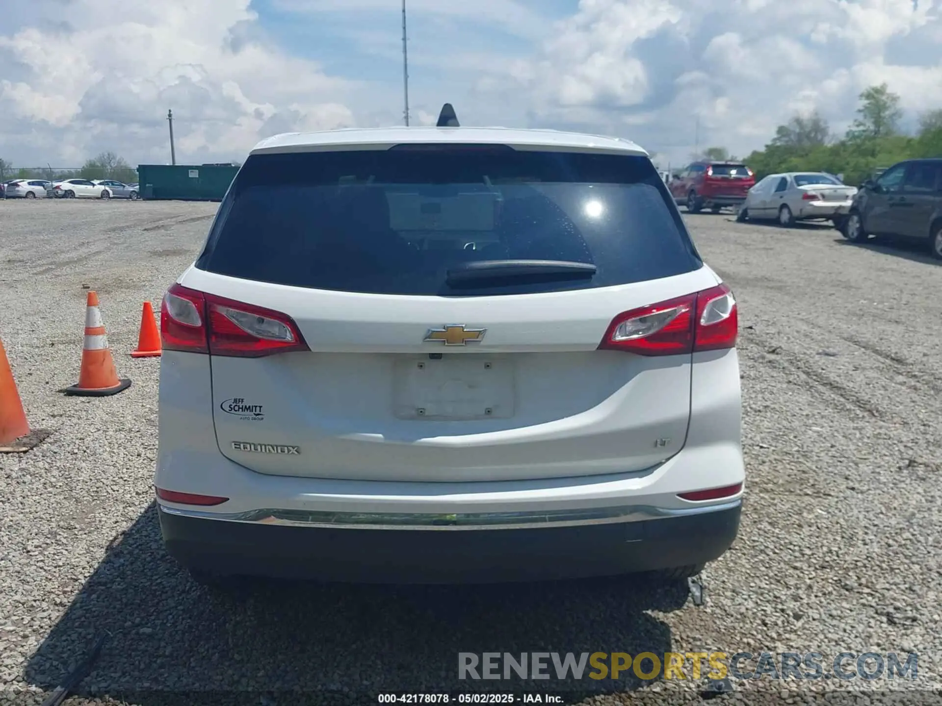 17 Photograph of a damaged car 3GNAXKEV7MS179028 CHEVROLET EQUINOX 2021