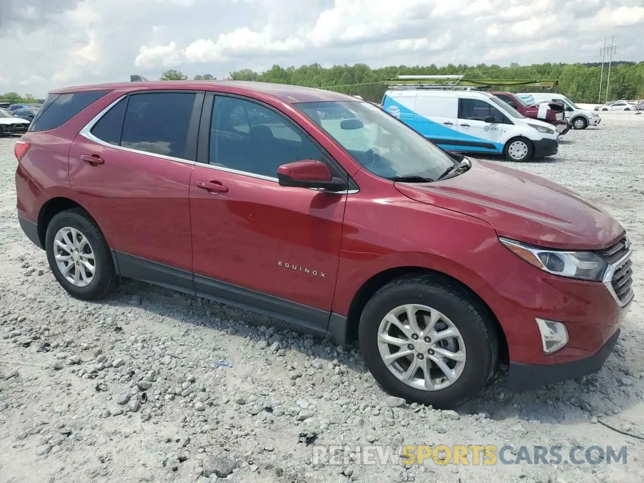 4 Photograph of a damaged car 3GNAXKEV8ML327214 CHEVROLET EQUINOX 2021