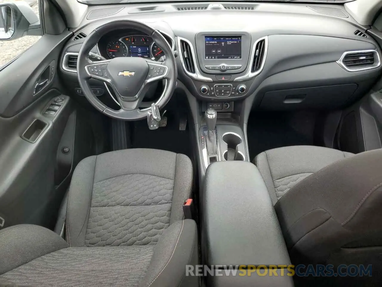 8 Photograph of a damaged car 3GNAXKEVXML395322 CHEVROLET EQUINOX 2021