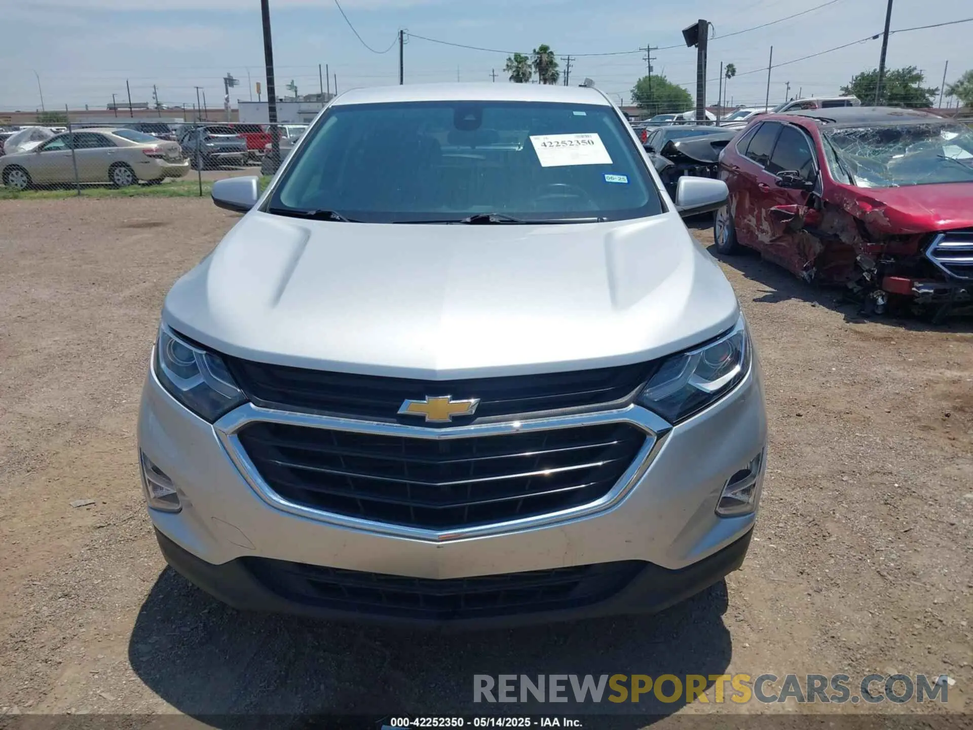 12 Photograph of a damaged car 3GNAXKEVXMS172106 CHEVROLET EQUINOX 2021