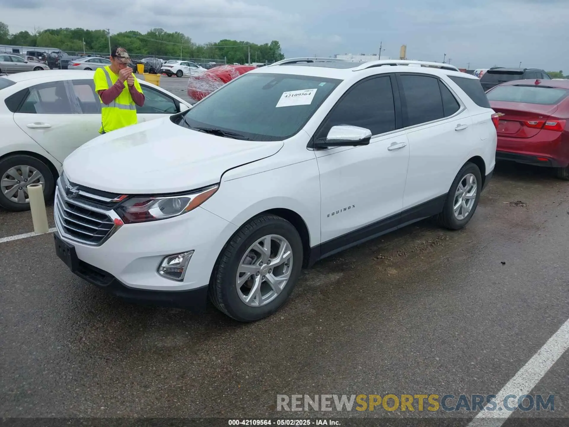 2 Фотография поврежденного автомобиля 3GNAXNEV5MS160043 CHEVROLET EQUINOX 2021