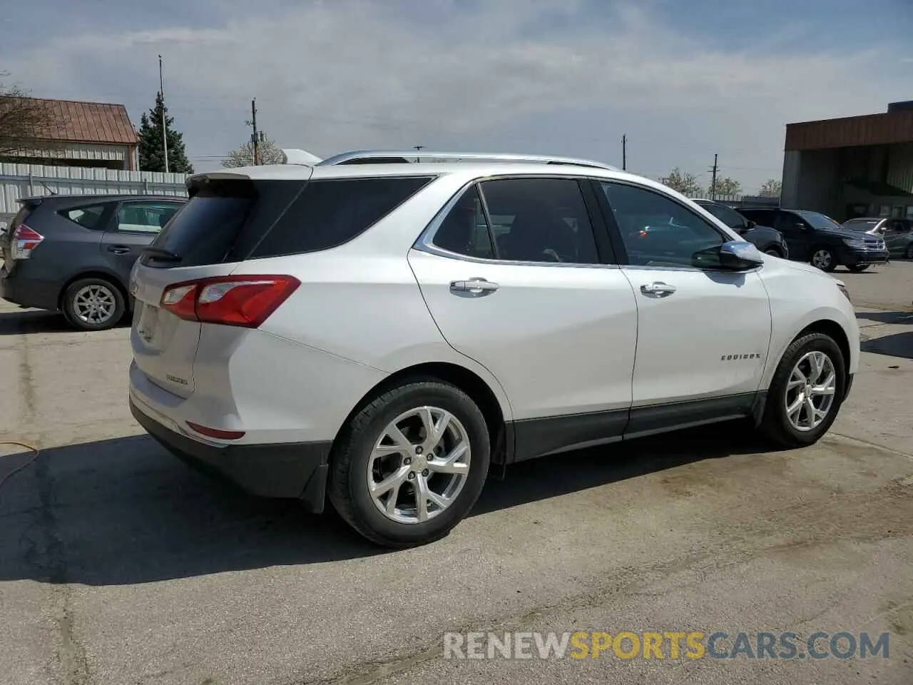 3 Photograph of a damaged car 3GNAXNEV6MS115077 CHEVROLET EQUINOX 2021