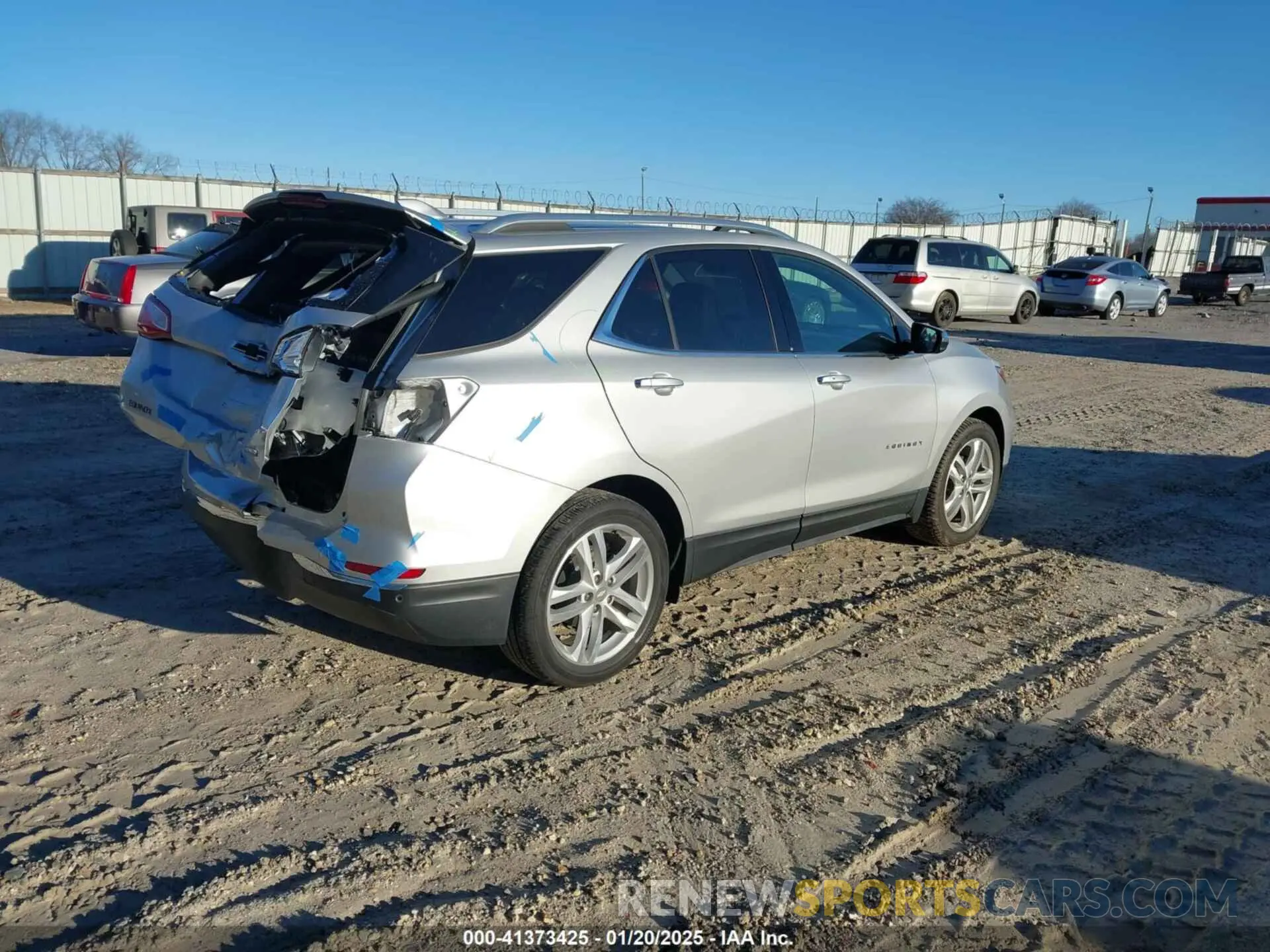 4 Фотография поврежденного автомобиля 3GNAXNEV6MS158771 CHEVROLET EQUINOX 2021