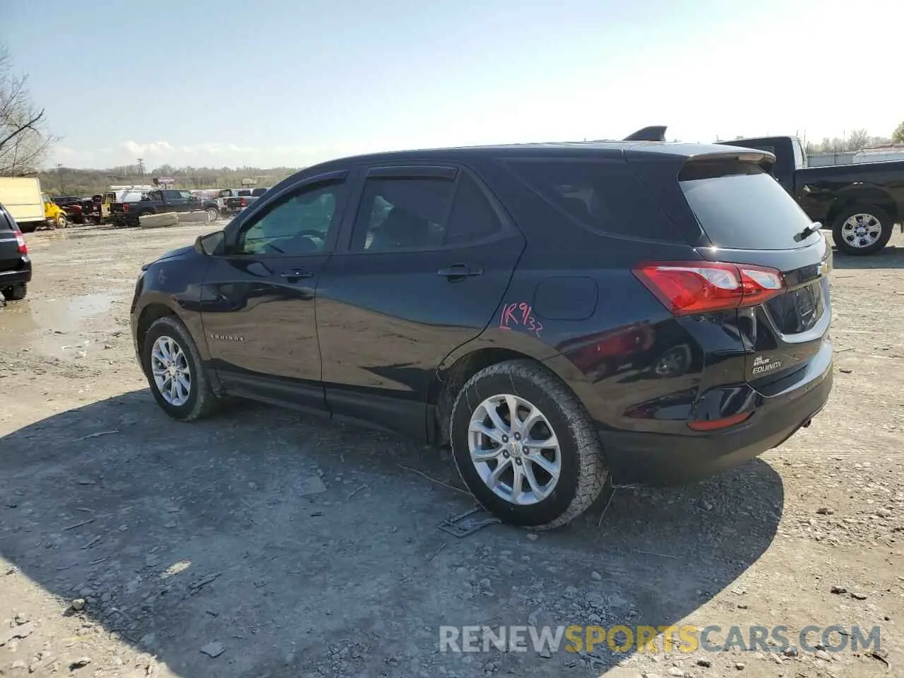 2 Photograph of a damaged car 3GNAXSEV1MS146901 CHEVROLET EQUINOX 2021