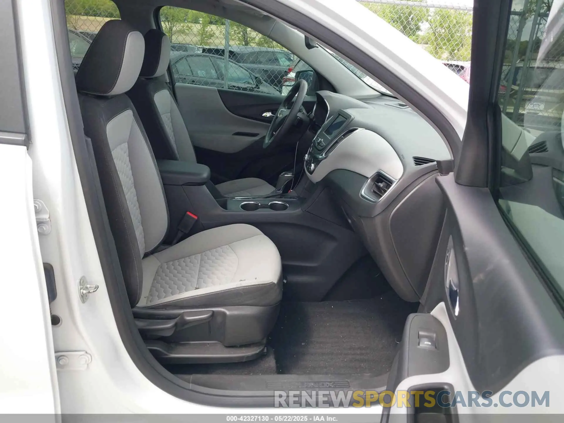 5 Фотография поврежденного автомобиля 3GNAXSEV2MS155493 CHEVROLET EQUINOX 2021