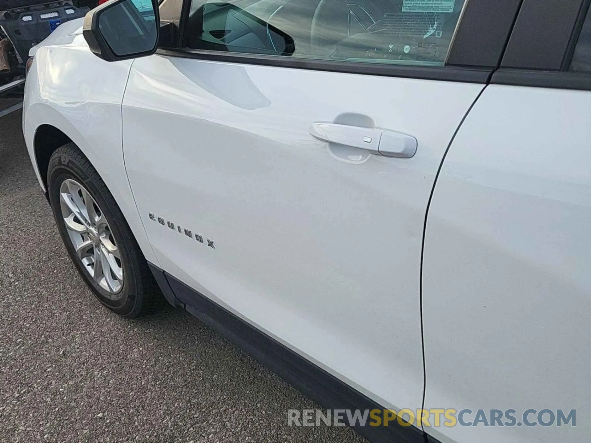 34 Photograph of a damaged car 3GNAXSEV5MS170327 CHEVROLET EQUINOX 2021