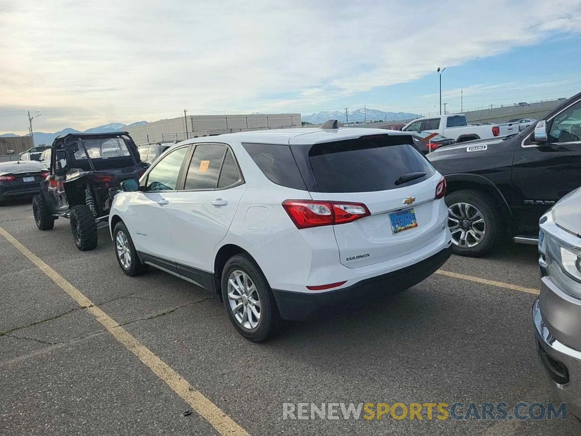 7 Photograph of a damaged car 3GNAXSEV5MS170327 CHEVROLET EQUINOX 2021