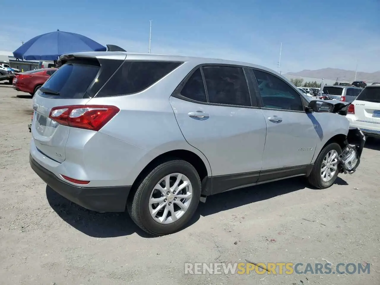 3 Фотография поврежденного автомобиля 3GNAXSEV8MS107898 CHEVROLET EQUINOX 2021