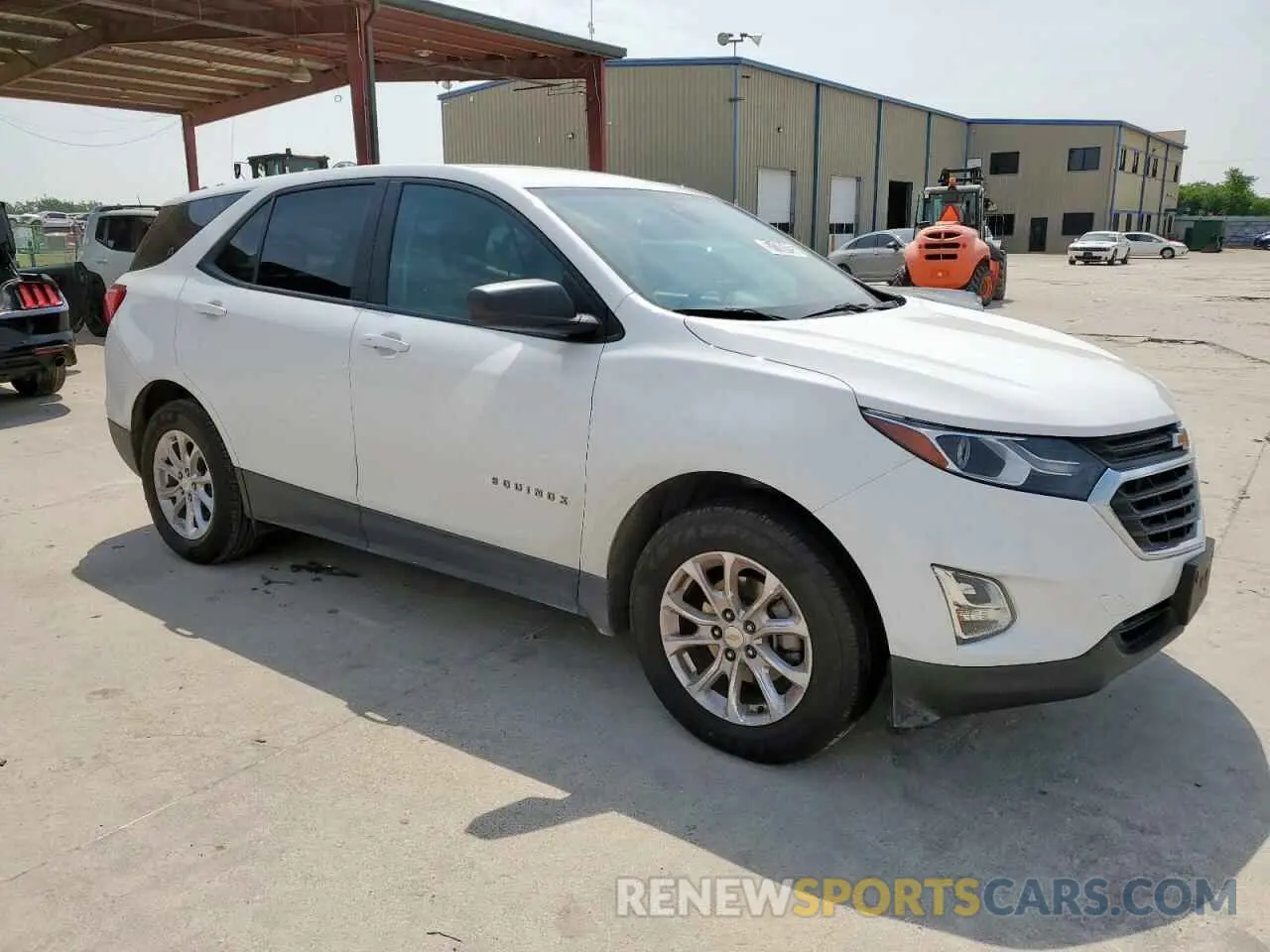 4 Photograph of a damaged car 3GNAXSEV9MS161632 CHEVROLET EQUINOX 2021