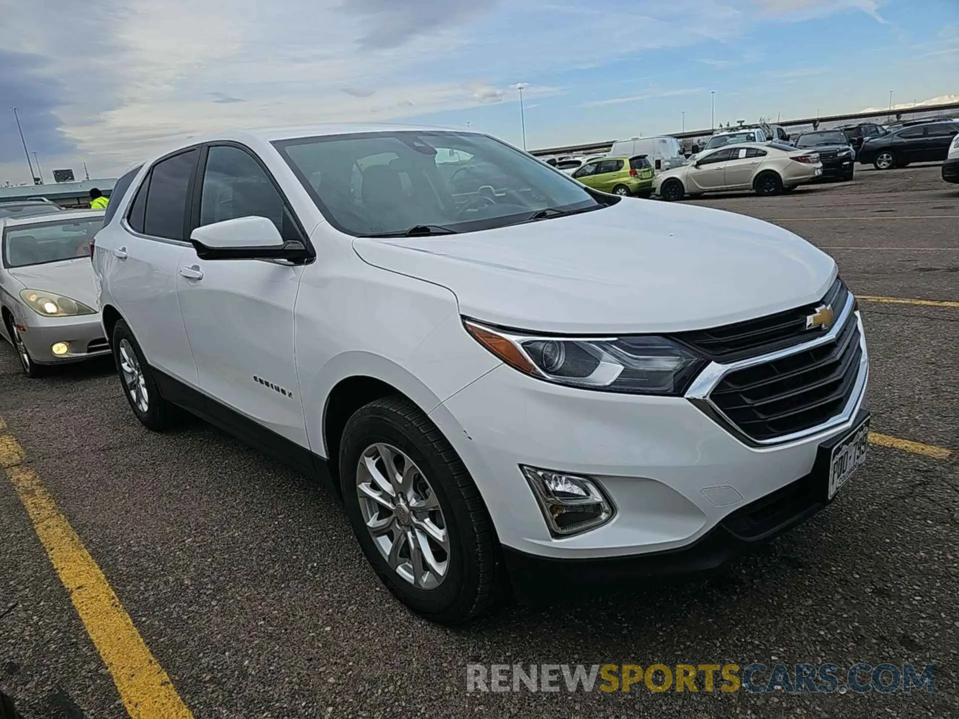 8 Photograph of a damaged car 3GNAXTEV0ML386912 CHEVROLET EQUINOX 2021