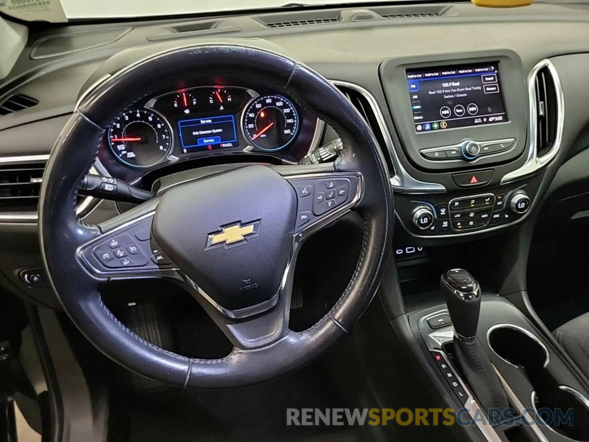 24 Photograph of a damaged car 3GNAXTEV2ML392324 CHEVROLET EQUINOX 2021