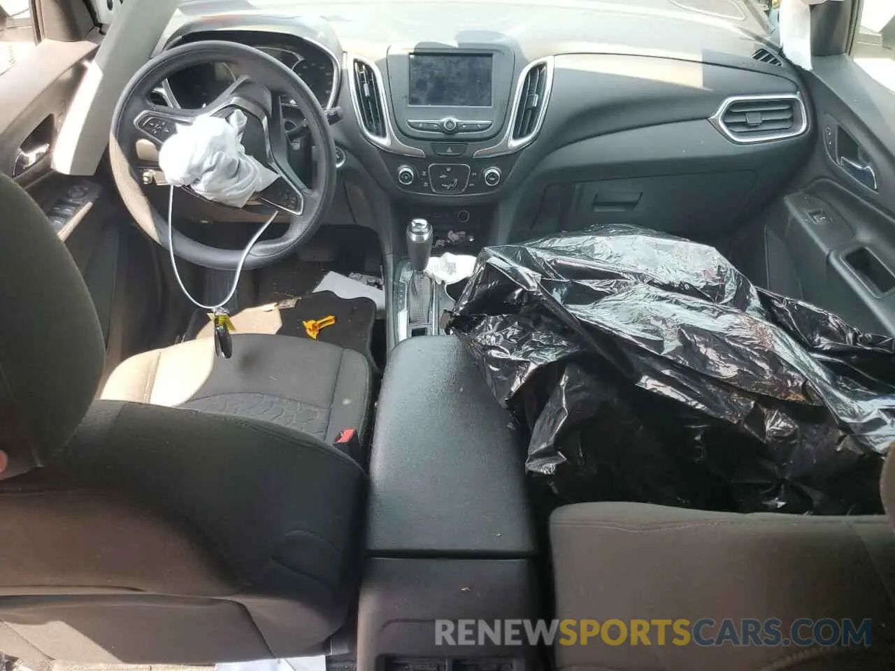 8 Photograph of a damaged car 3GNAXTEV2MS133077 CHEVROLET EQUINOX 2021